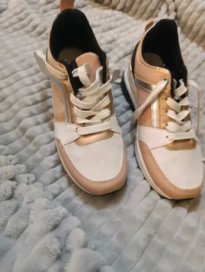 Zapatillas deportivas rosa y blancas para mujer - miniatura 5