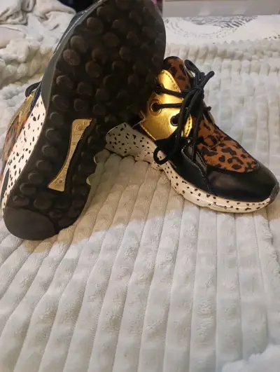 Zapatillas deportivas con estampado animal print - miniatura 2