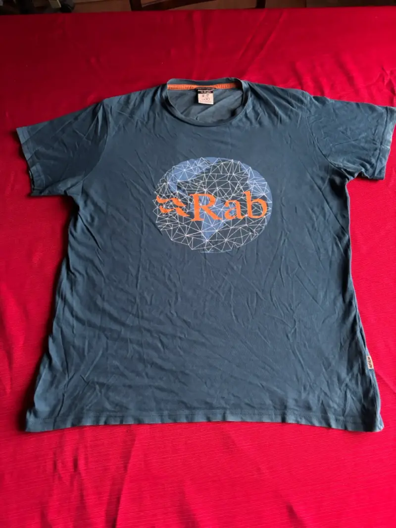 Polera azul Rab talla M - 1