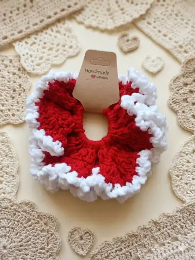 Colección de Scrunchies Tejidos a Mano - miniatura 4