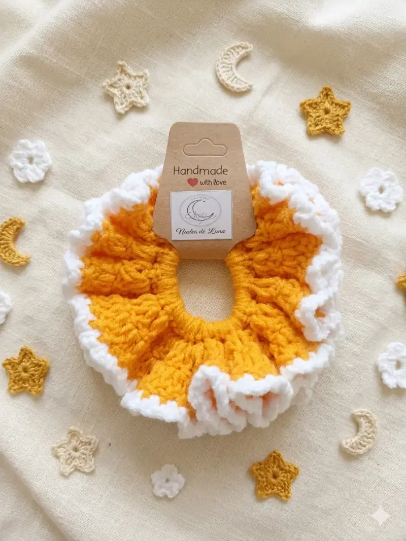 Colección de Scrunchies Tejidos a Mano - 6