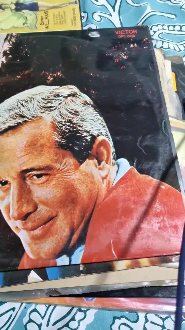 Vinilo Here Is Perry Como RCA - 2