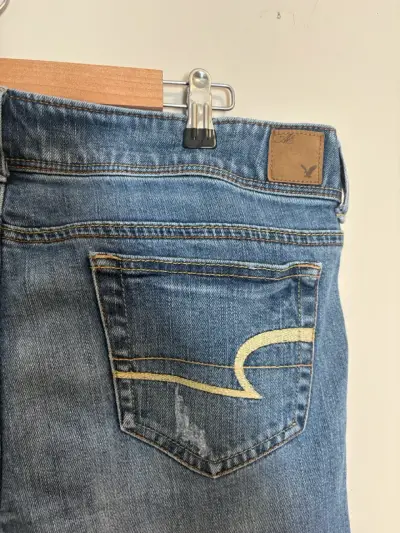 Jeans American Eagle azul talla 12 (42) - miniatura 3