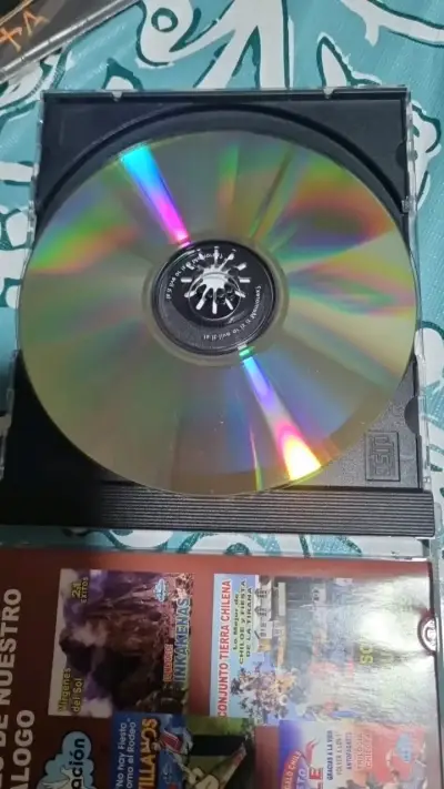 CD Los Kjarkas 16 Éxitos Ave de Cristal - miniatura 6