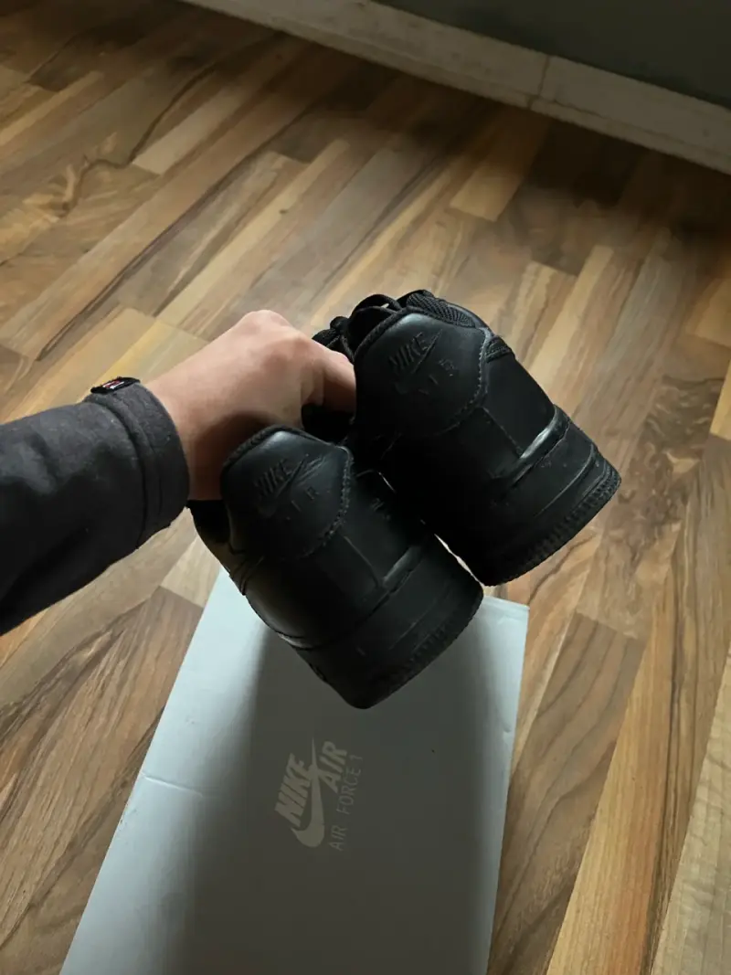 Zapatillas Nike Air Force 1 negras talla 38/39 - 2
