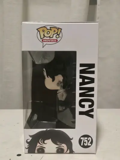 Funko Pop Nancy The Craft (Jóvenes Brujas) + Prote - miniatura 2