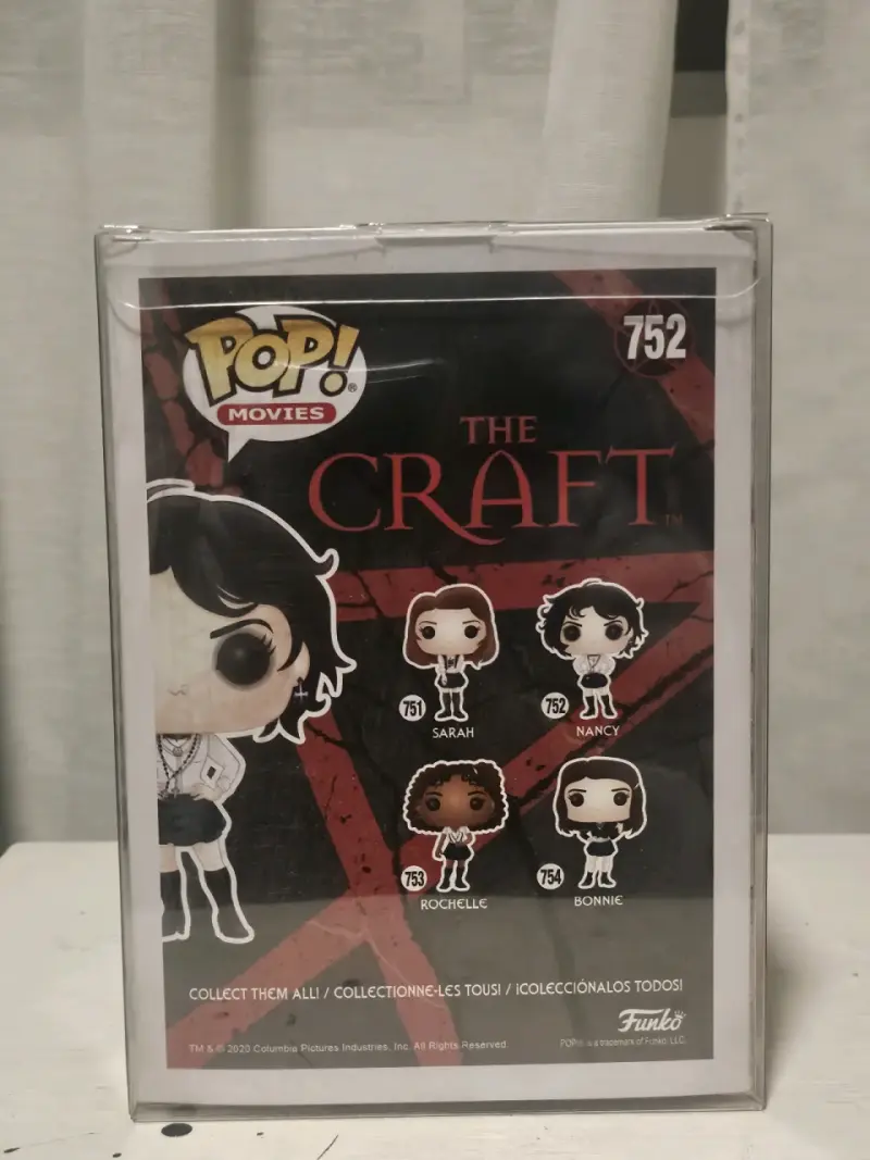 Funko Pop Nancy The Craft (Jóvenes Brujas) + Prote - 5
