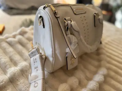 Bolso de mano bandolera con tachuelas Polo Assn de - miniatura 2