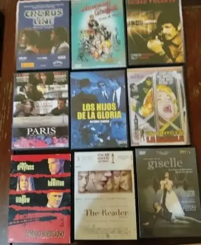 Colección de DVDs de películas clásicas y contemporáneas - miniatura 2