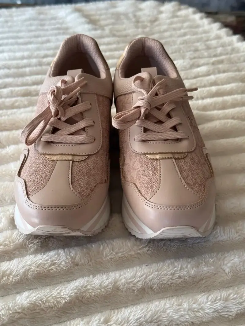Zapatillas deportivas rosadas Michael Kors para mujer - 2