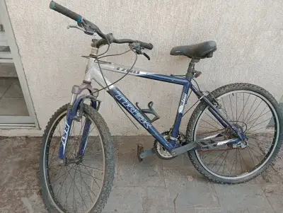 Bicicleta Trek 3700 MTB con Frenos Shimano - miniatura 1