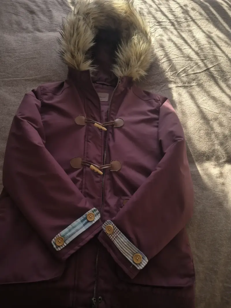 Parka Mujer Morada con Capucha de Piel Sintética Caterpillar - 3