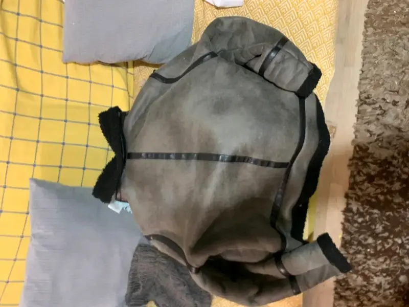 Chaqueta de cuero sintético modelo aviadora
