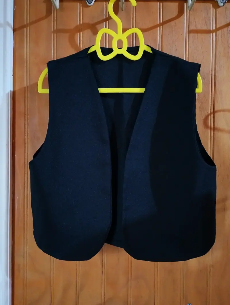 Chaleco de vestir negro para hombre