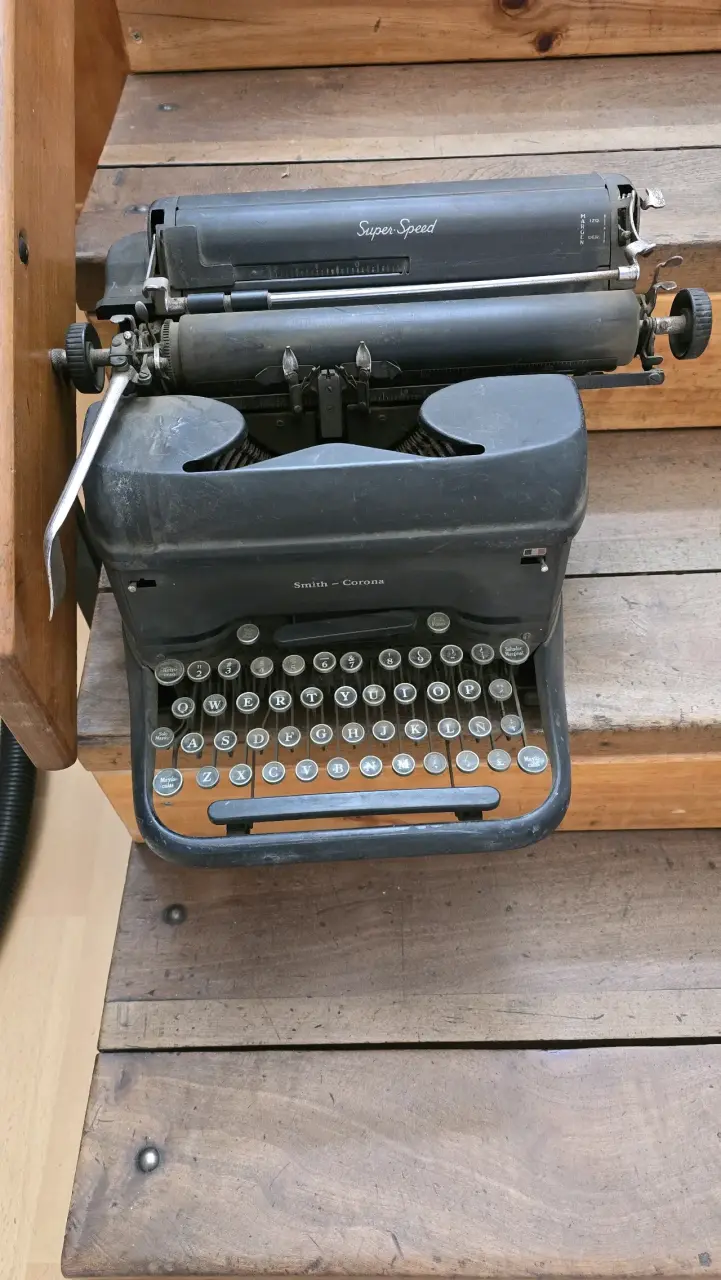 Máquina de escribir vintage Smith-Corona Super-Speed