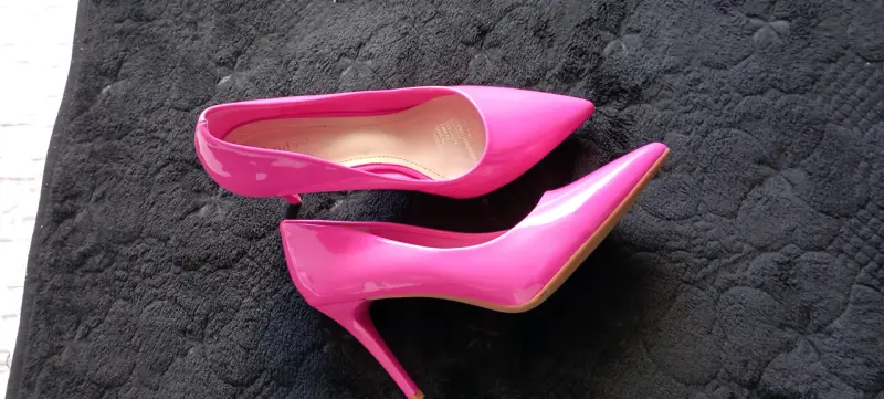Tacones Altos Fucsia Brillantes