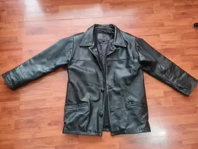 Chaqueta de cuero negra para hombre talla L - miniatura 1