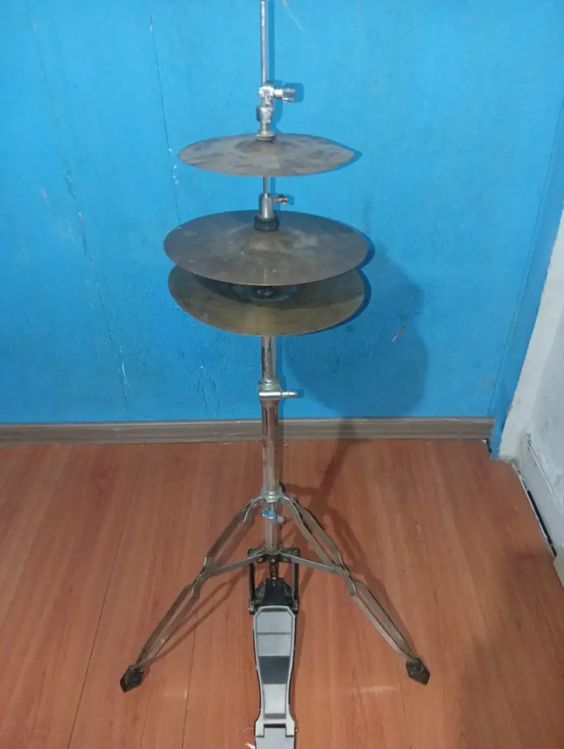 Batería acústica completa con platillos y pedales - 1