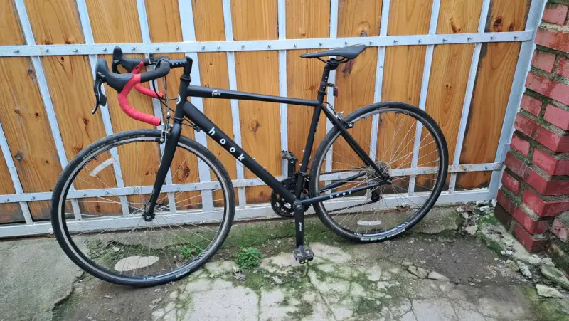 Bicicleta de Ruta Hook Negra Gia2 700c - 4