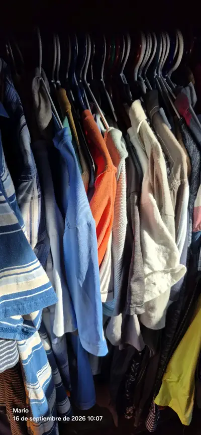 Lote de ropa variada para hombre - miniatura 2