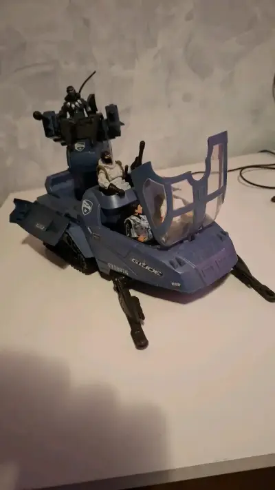Vehículo de juguete G.I. Joe con figuras - miniatura 1