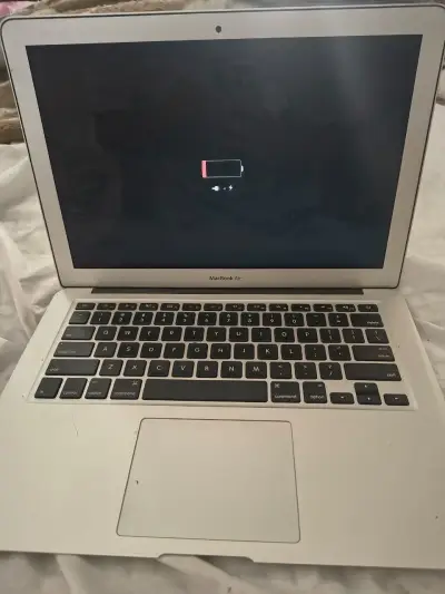 Mac Air usado en buen estado - miniatura 2