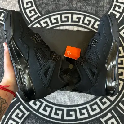 Jordan Retro 4 Black Cat - miniatura 2