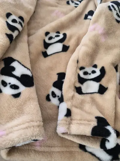 Pijama de polar con diseño de pandas para niños - miniatura 2