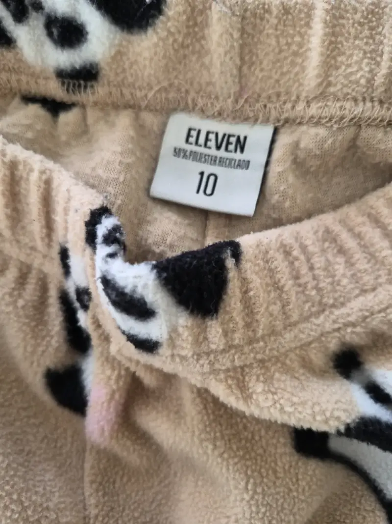 Pijama de polar con diseño de pandas para niños - 4