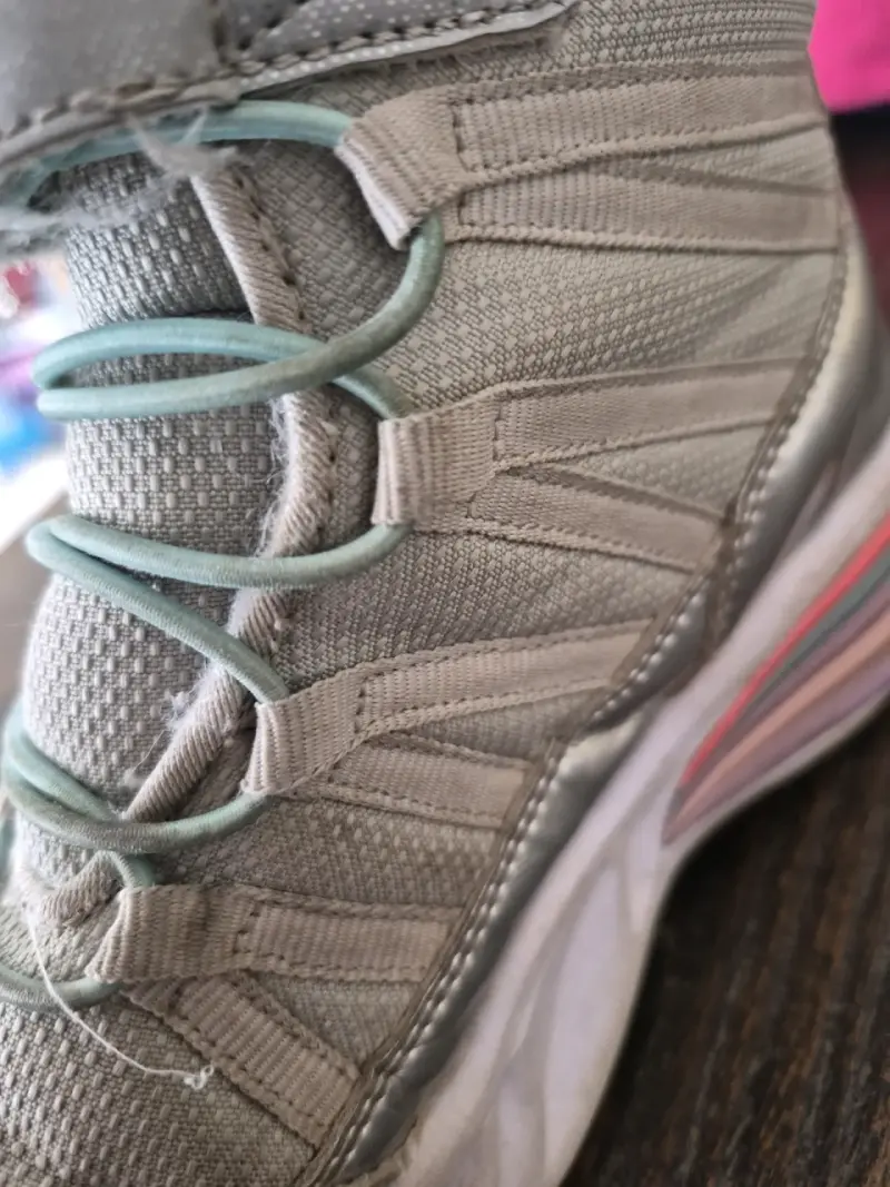 Zapatillas deportivas para niña con diseño - 5