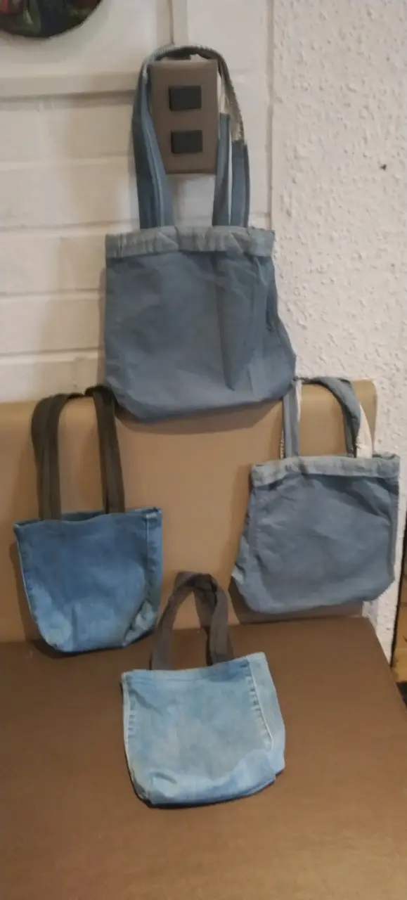 Set de bolsos de mezclilla reciclada - 11
