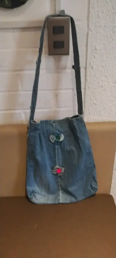 Set de bolsos de mezclilla reciclada - miniatura 3
