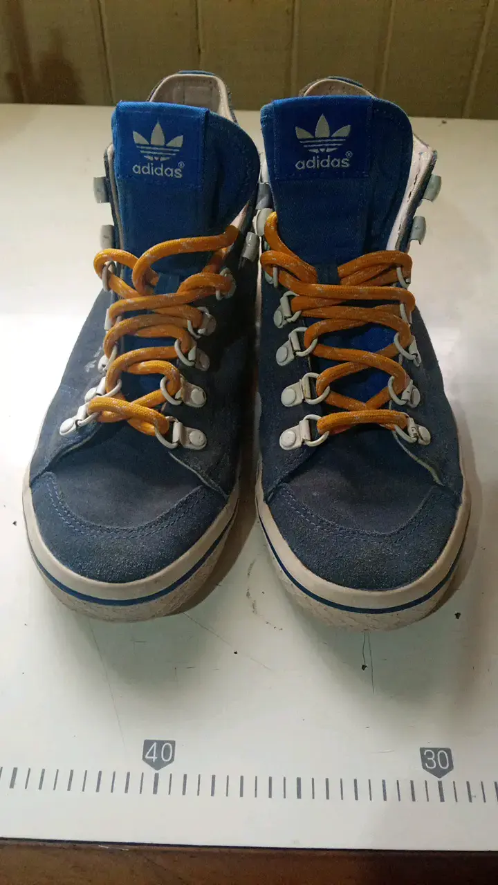 Zapatillas Adidas retro azules - 1