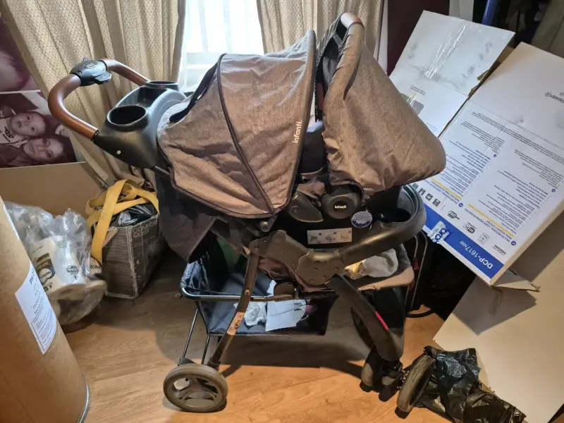 Coche de bebé Infanti plegable con huevito - 4
