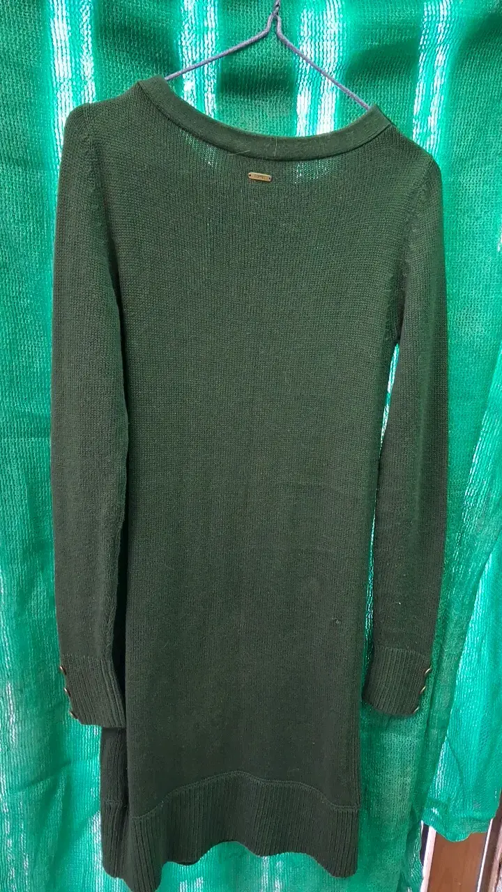 Vestido de punto verde con botones Esprit - 3