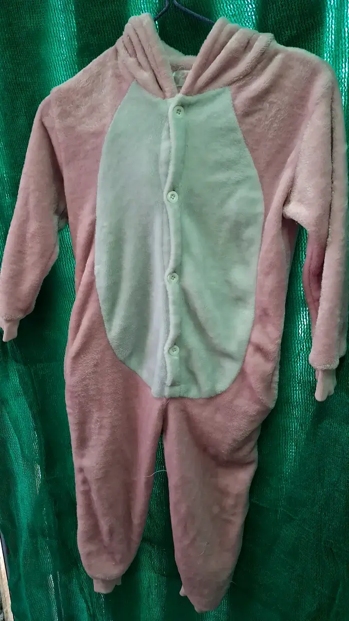 Enterito de peluche rosado para bebé - 2