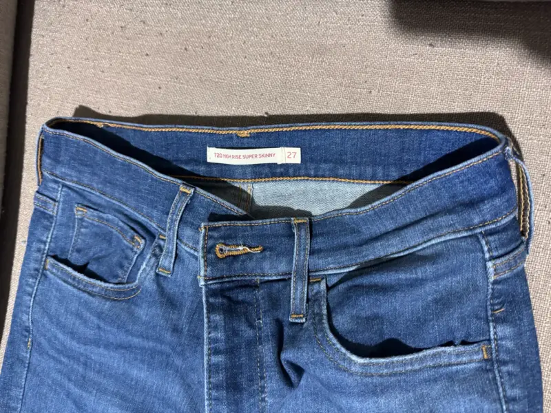 Jeans Levi's 720 High Rise Super Skinny Mujer - 5