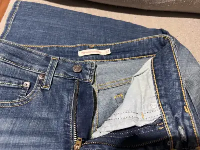 Jeans Levi's 725 High Rise Bootcut Talla 27 - miniatura 6