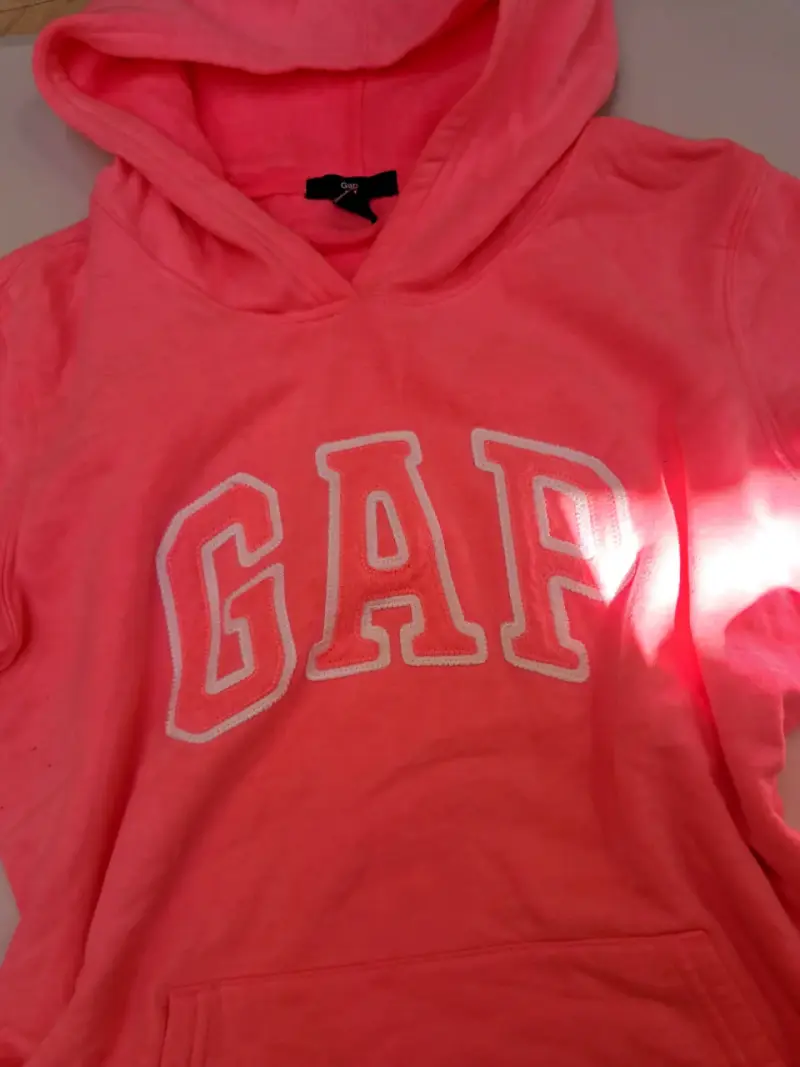 Polerón con capucha GAP rosado talla s - 2