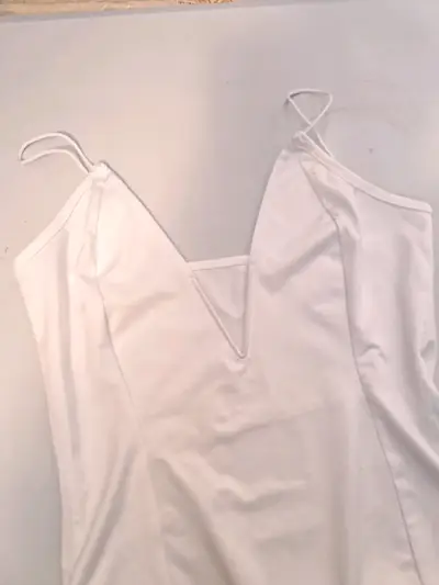 Body blanco de tirantes Shein talla xs - miniatura 3