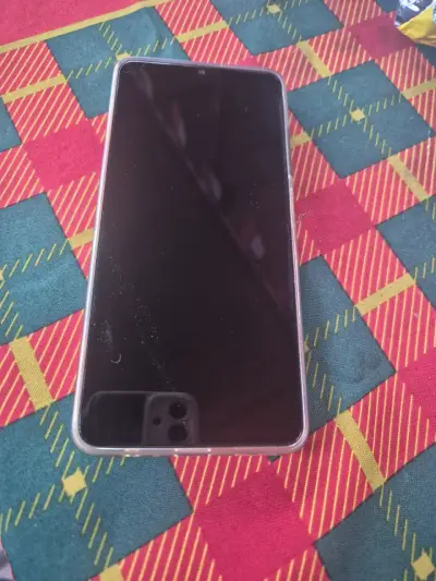 Smartphone ZTE 5G con cámara avanzada - miniatura 2