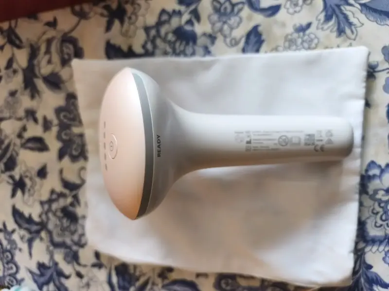 Depiladora IPL Philips Lumea con accesorios - 4