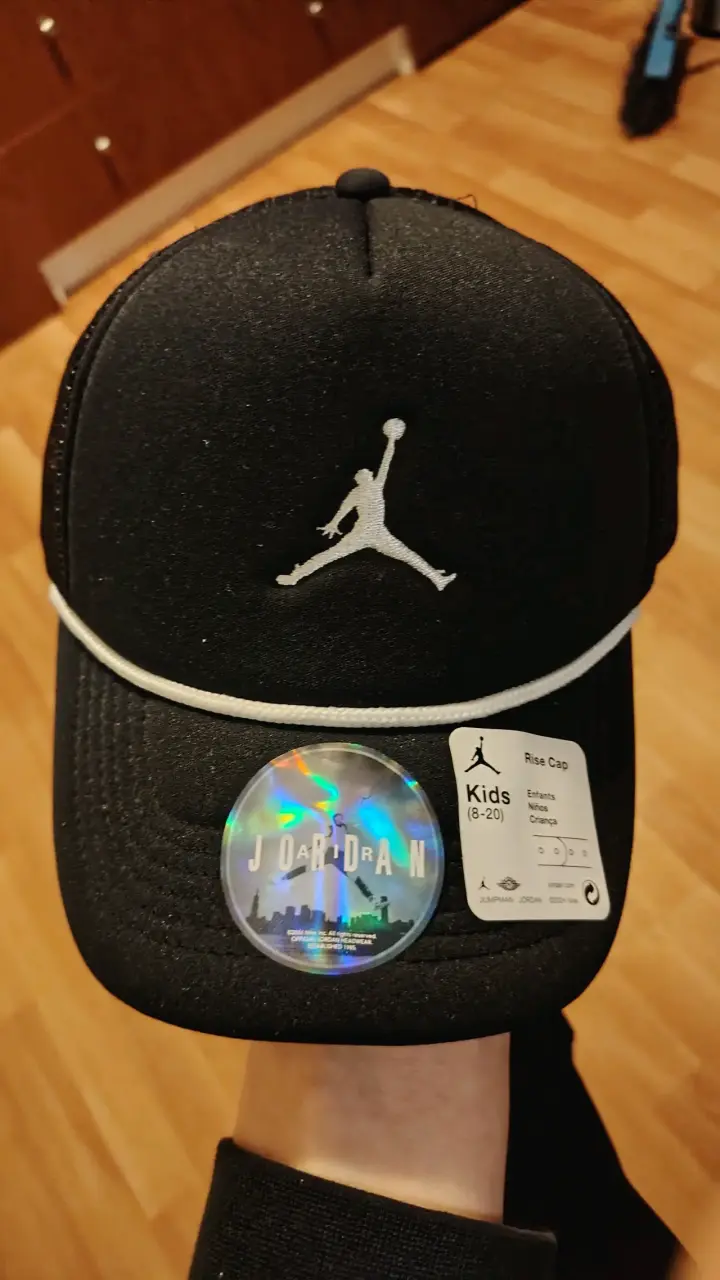 Gorra Jordan negra - 1