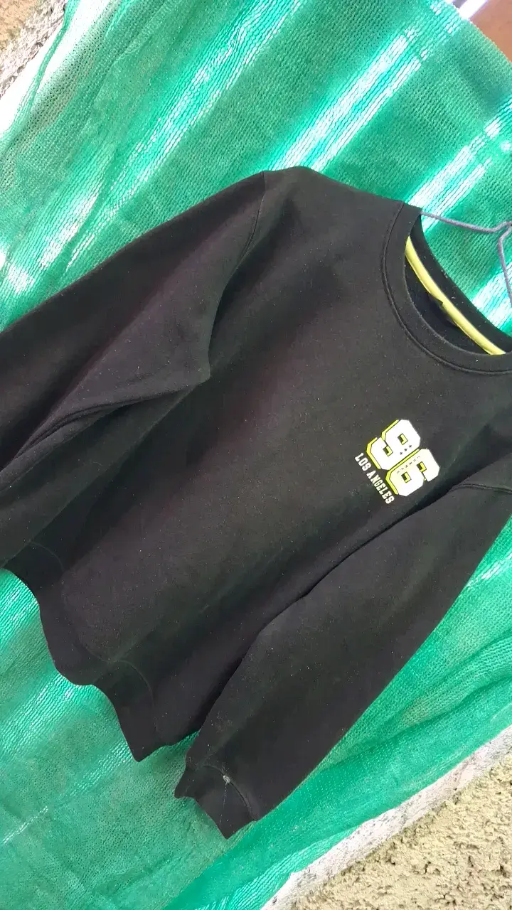 Polerón negro con diseño Los Angeles 96 - 2