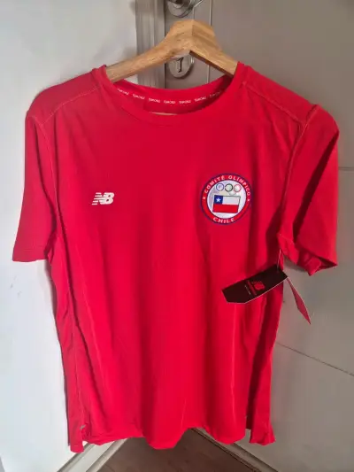 Polera Running Hombre New Balance Team Chile Roja - miniatura 1