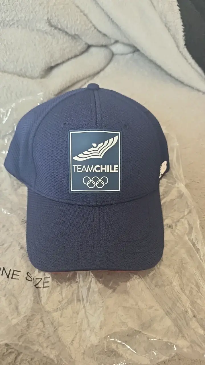 Gorra Team Chile New Balance azul y roja - 3