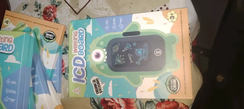 Tablero LCD de Dibujo Infantil con Borrado Rápido - 1