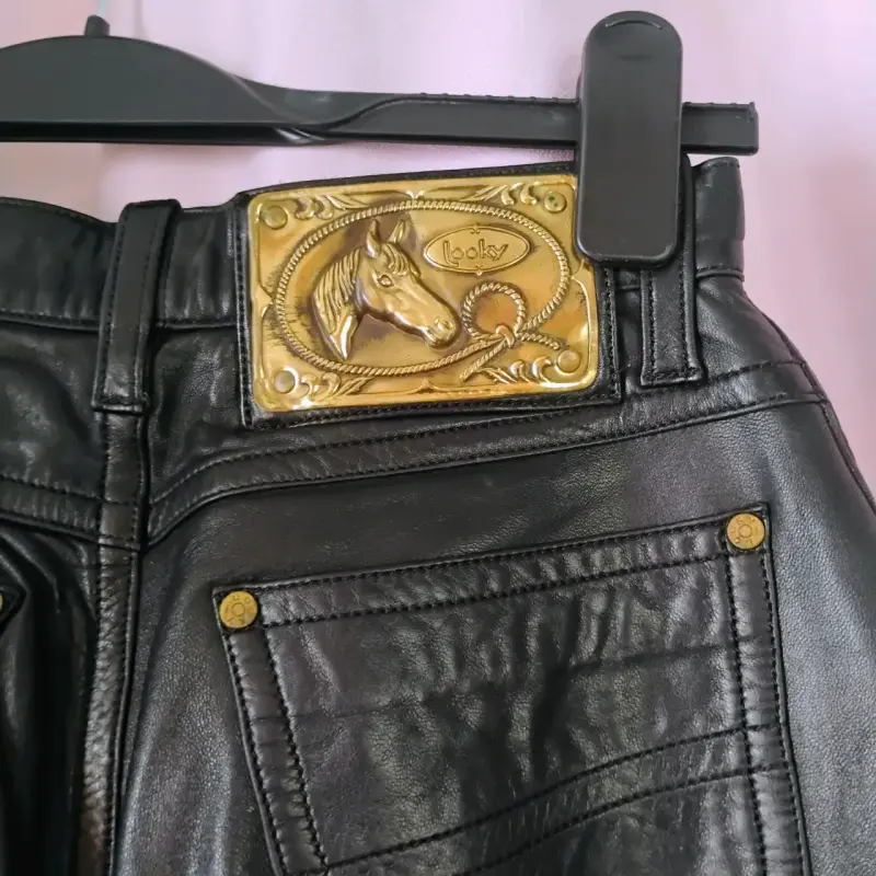 Pantalones de mujer cuero Barrel - 4