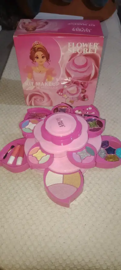 Kit de Maquillaje Infantil Flower Secret - miniatura 3