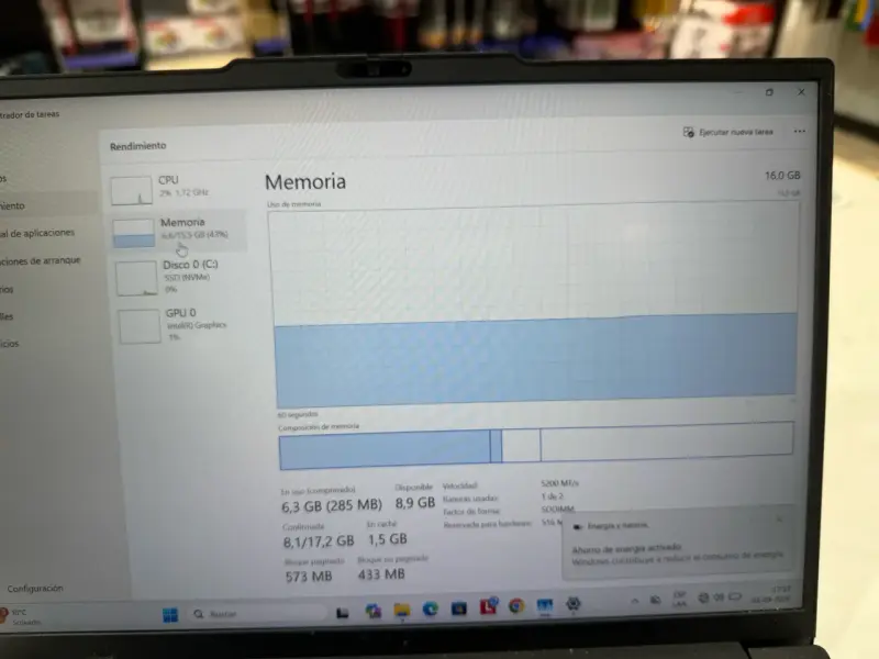 Laptop Lenovo ThinkPad con Intel Core i5 y 16GB RAM - 3